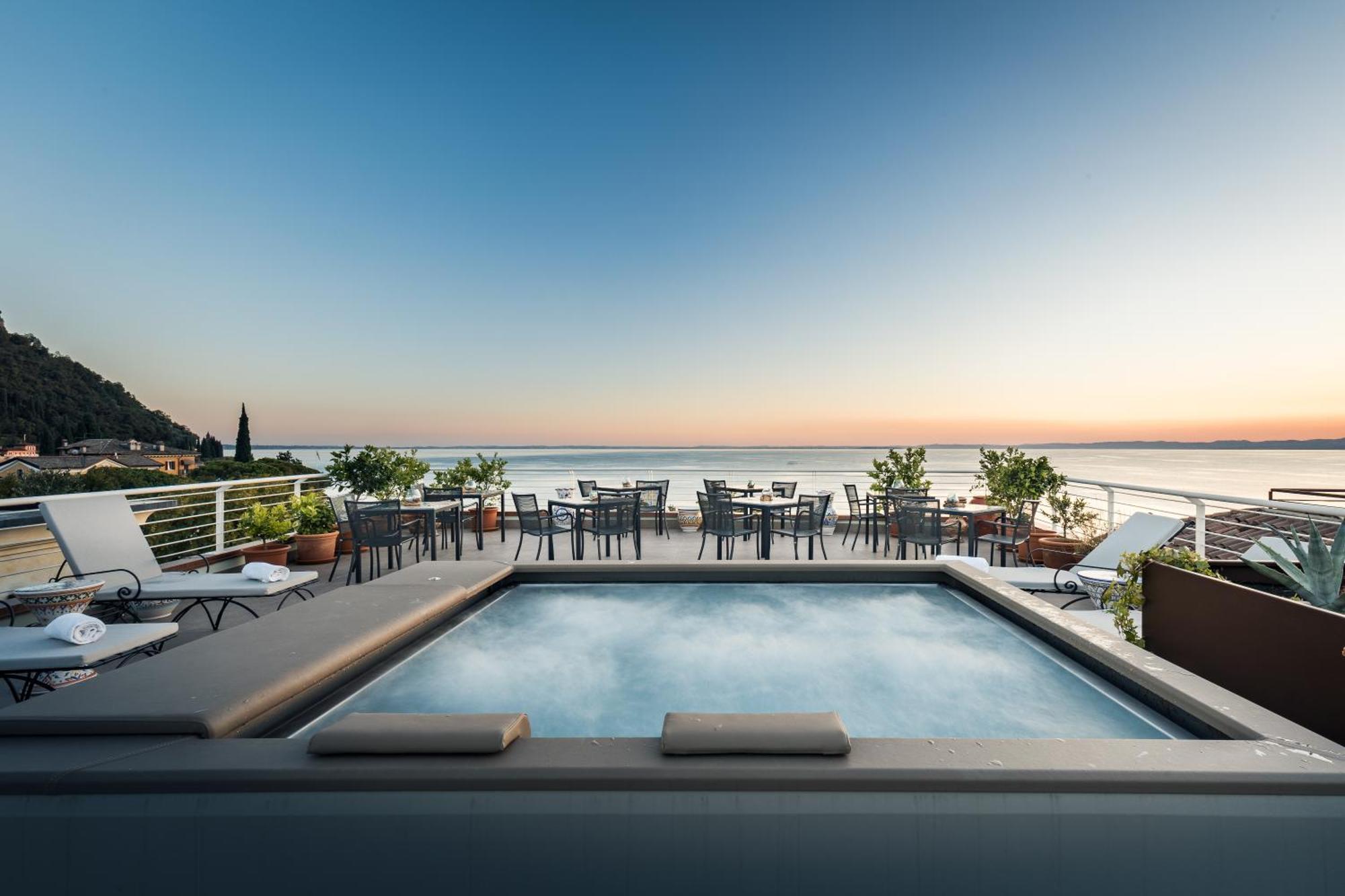 Hotel Giardinetto Garda  Ngoại thất bức ảnh