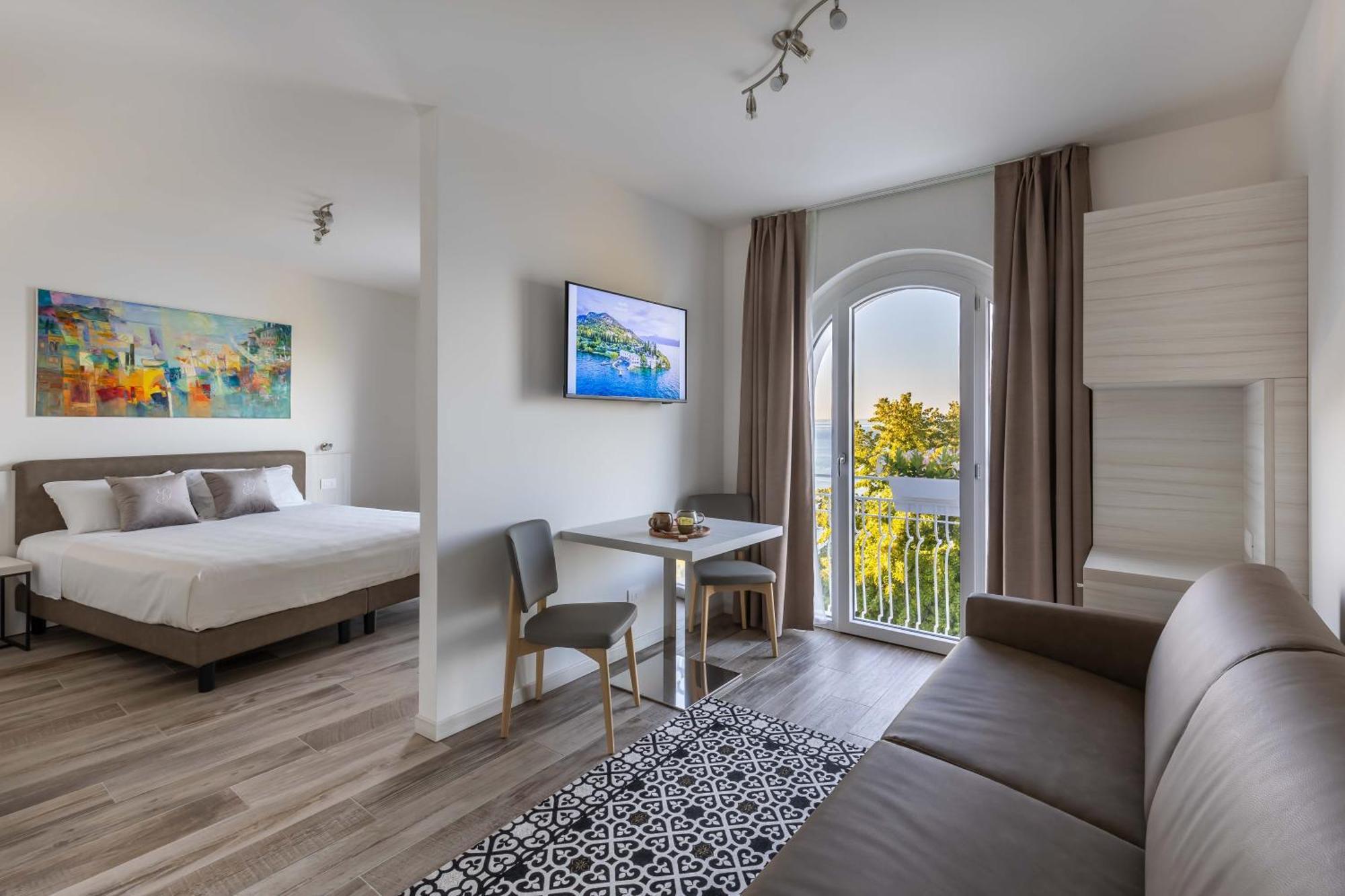 Hotel Giardinetto Garda  Ngoại thất bức ảnh