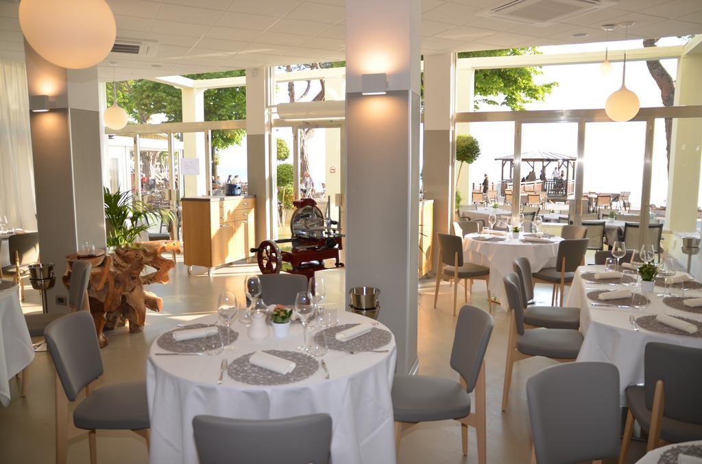 Hotel Giardinetto Garda  Ngoại thất bức ảnh